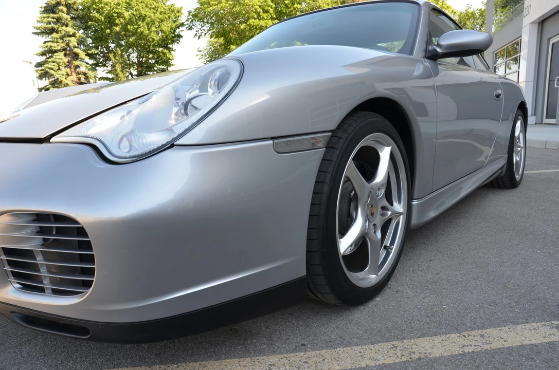 2004 Porsche 996 Carrera - Image 26 of 31
