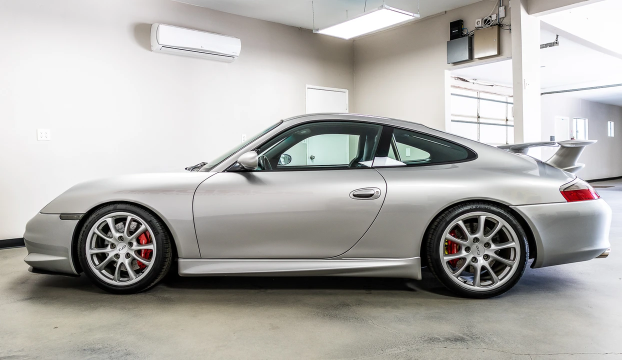 2004 Porsche 996 GT3 - Image 17 of 31
