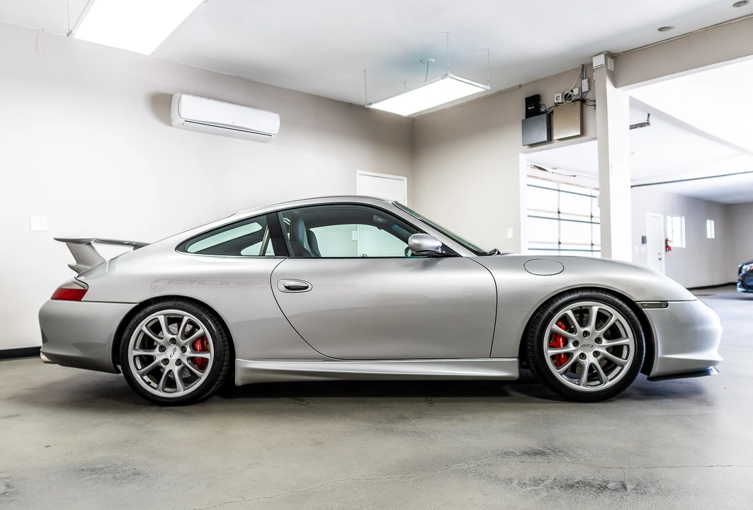 2004 Porsche 996 GT3 - Image 11 of 31