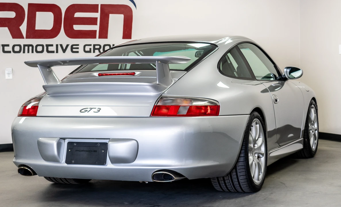 2004 Porsche 996 GT3 - Image 10 of 31