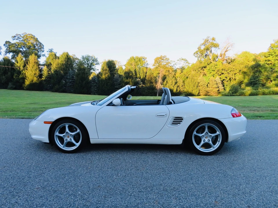 2004 Porsche 986 Boxster - Image 3 of 31