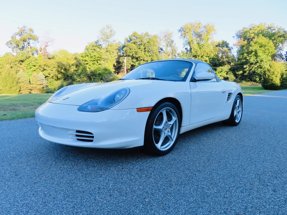 2004 Porsche 986 Boxster - Image 28 of 31