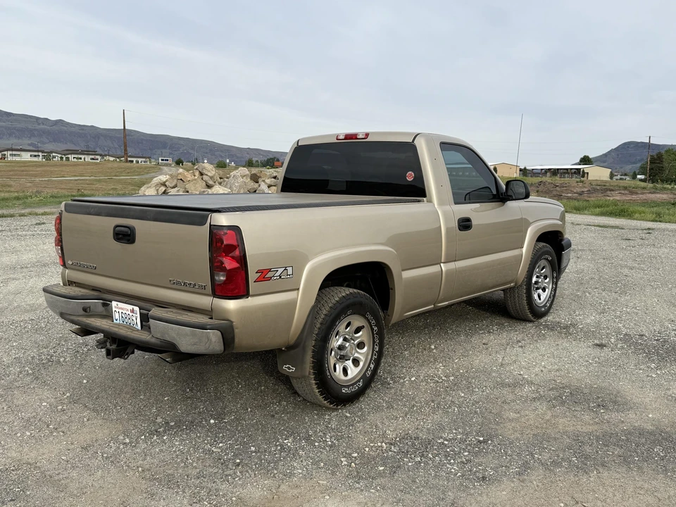 2005 Chevrolet Silverado 1st Gen - Image 7 of 31