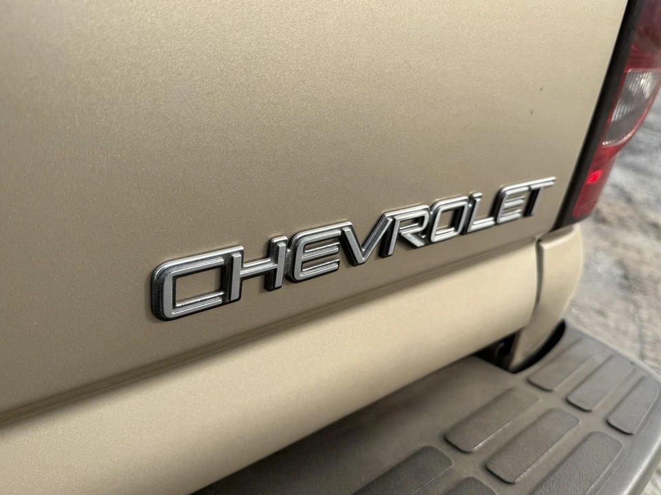 2005 Chevrolet Silverado 1st Gen - Image 13 of 31