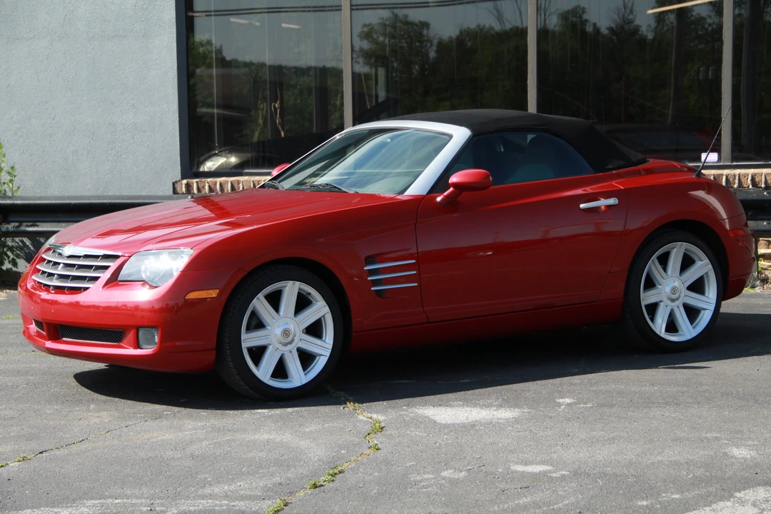 2005 Chrysler Crossfire - Image 27 of 31