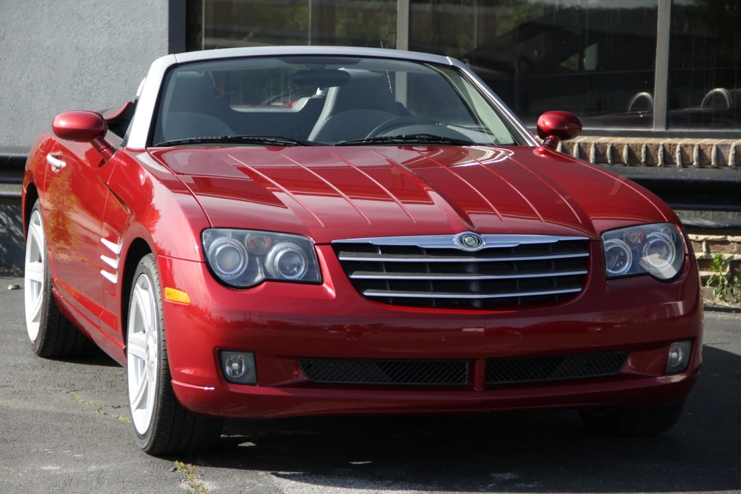 2005 Chrysler Crossfire - Image 9 of 31