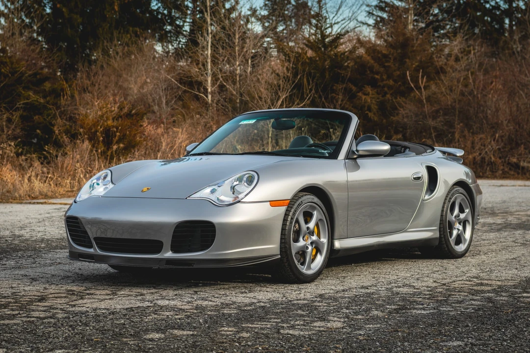 2005 Porsche 996 Turbo - Image 9 of 31
