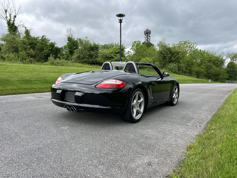 2005 Porsche 987 Boxster - Image 17 of 31