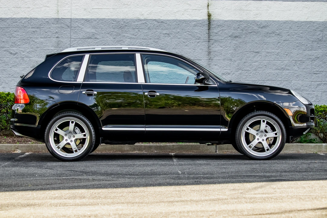 2005 Porsche 955/957 Cayenne S - Image 14 of 31