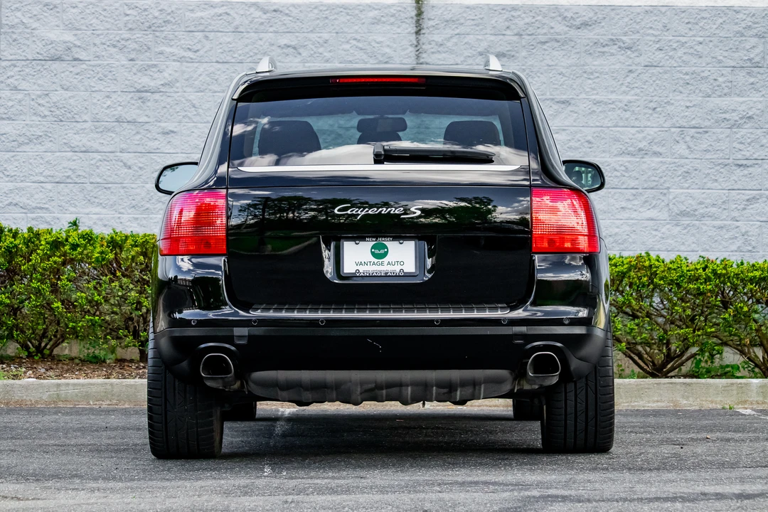 2005 Porsche 955/957 Cayenne S - Image 10 of 31