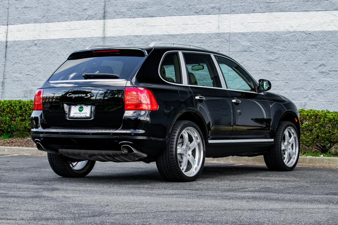 2005 Porsche 955/957 Cayenne S - Image 12 of 31