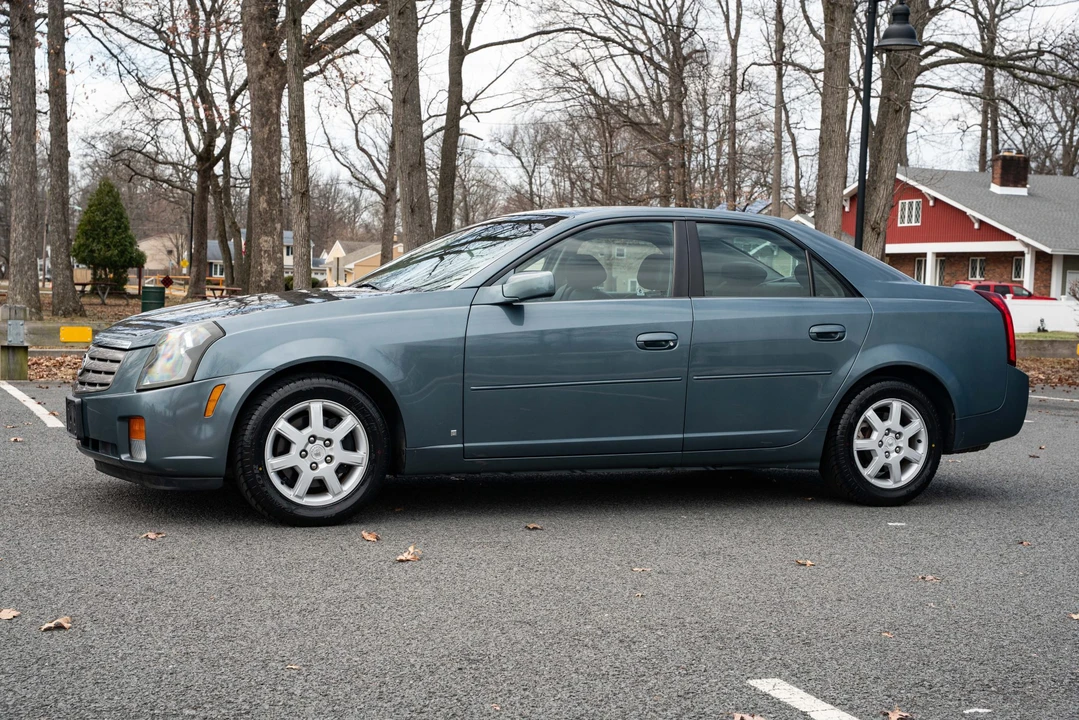 2006 Cadillac CTS 1st Gen - Image 2 of 31