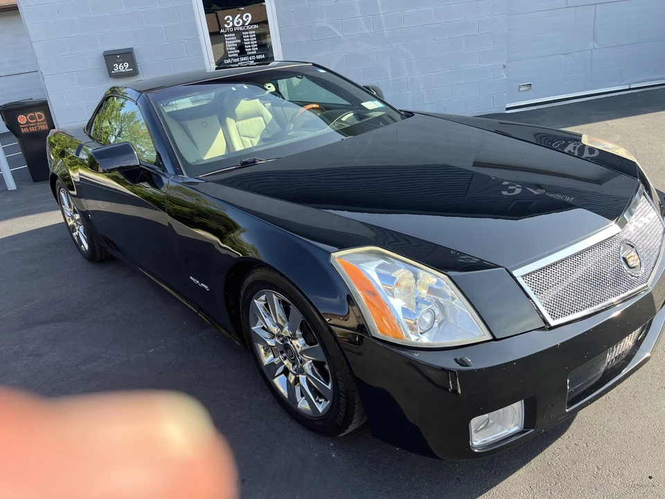 2006 Cadillac XLR - Image 12 of 31