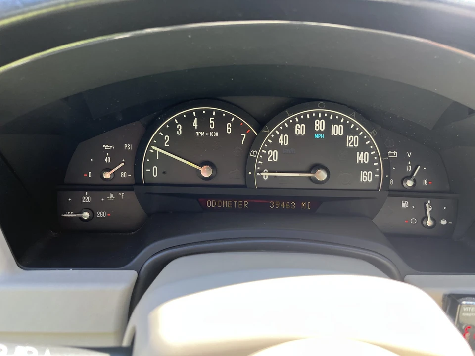 2006 Cadillac XLR - Image 24 of 31