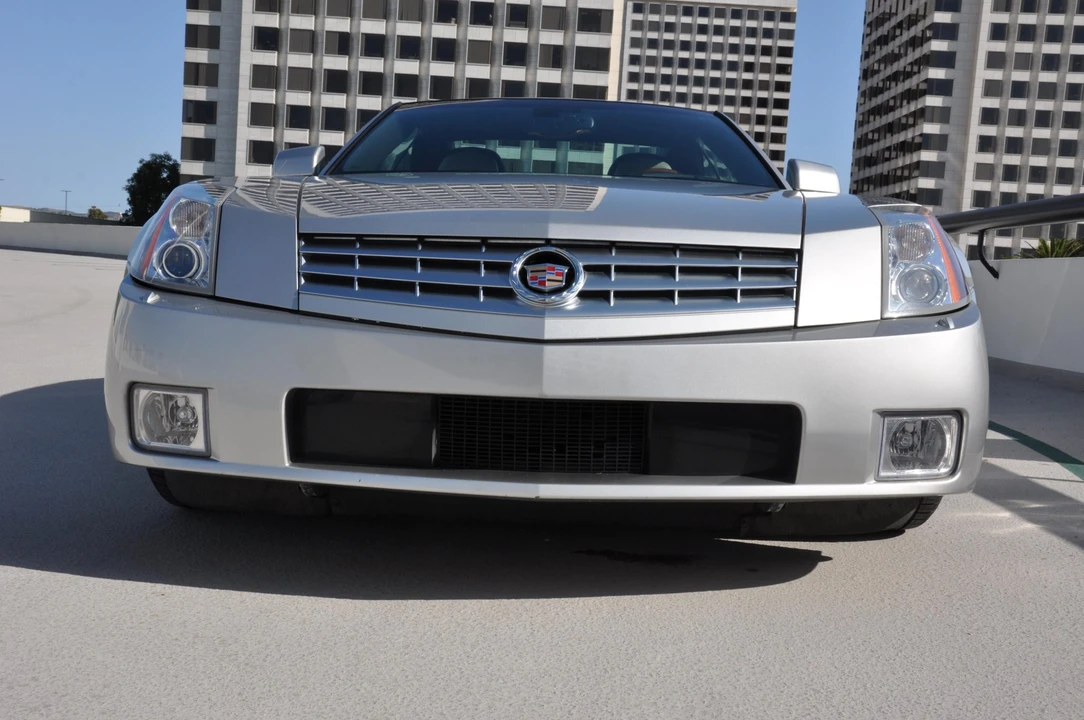 2006 Cadillac XLR - Image 4 of 31