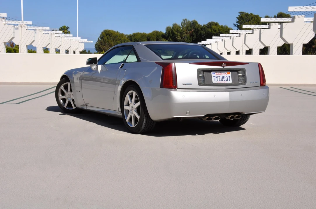2006 Cadillac XLR - Image 27 of 31