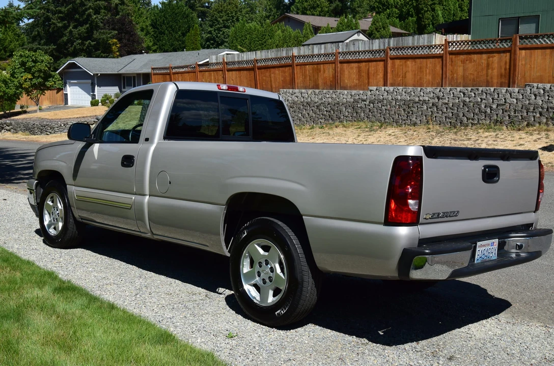2006 Chevrolet Silverado 1st Gen - Image 12 of 31