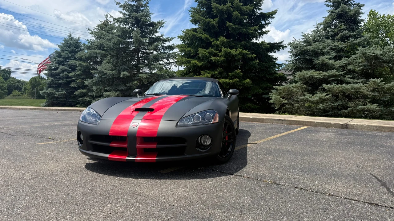 2006 Dodge Viper 3rd Gen - Image 3 of 31