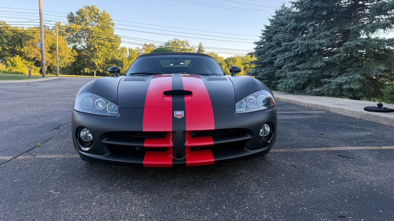 2006 Dodge Viper 3rd Gen - Image 10 of 31