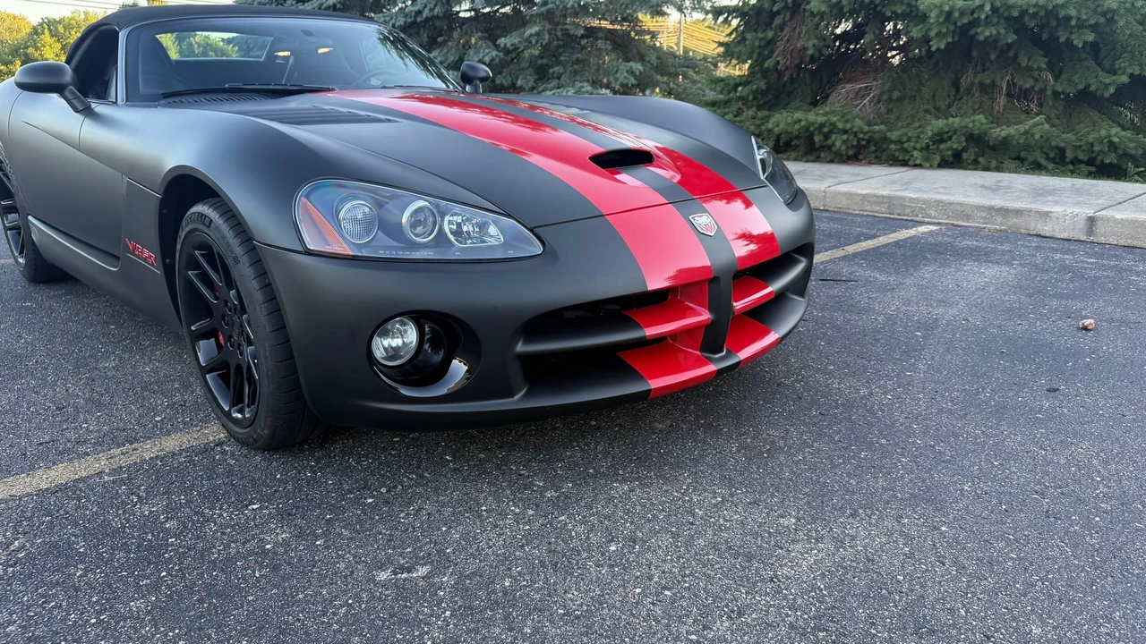2006 Dodge Viper 3rd Gen - Image 28 of 31