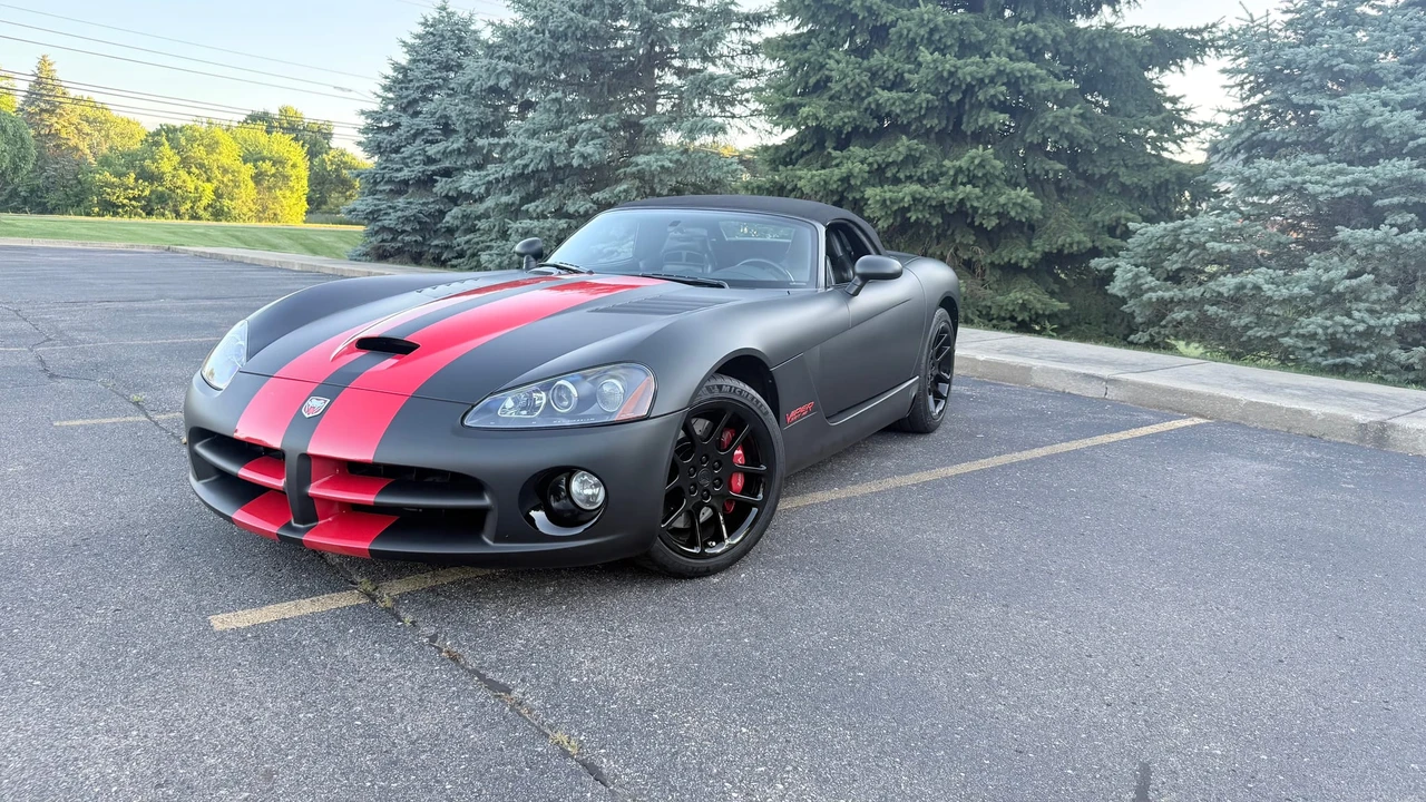 2006 Dodge Viper 3rd Gen - Image 7 of 31