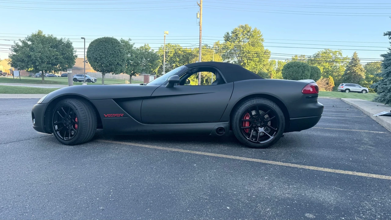 2006 Dodge Viper 3rd Gen - Image 26 of 31