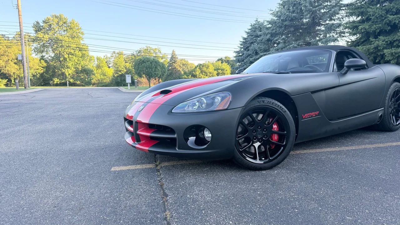 2006 Dodge Viper 3rd Gen - Image 31 of 31