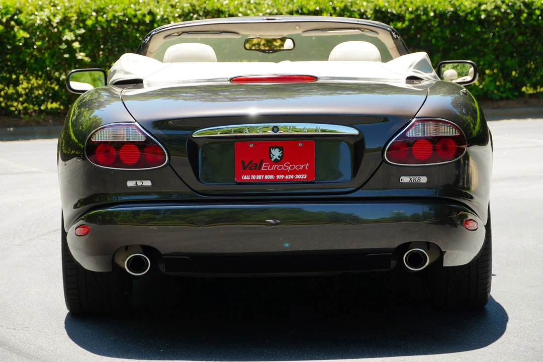 2006 Jaguar X100 XK8 - Image 17 of 31