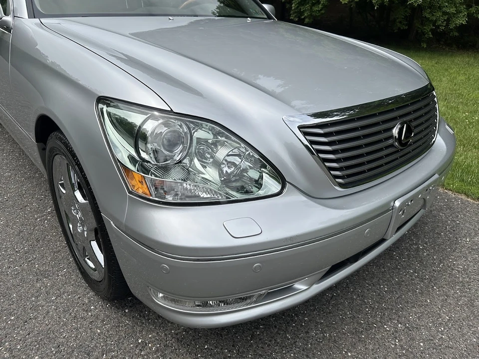 2006 Lexus LS 3rd Gen - Image 23 of 31