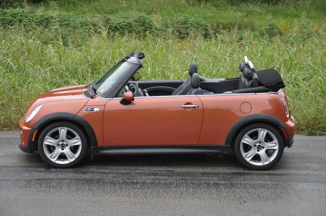 2006 Mini Mini Cooper S 1st Gen - Image 15 of 31