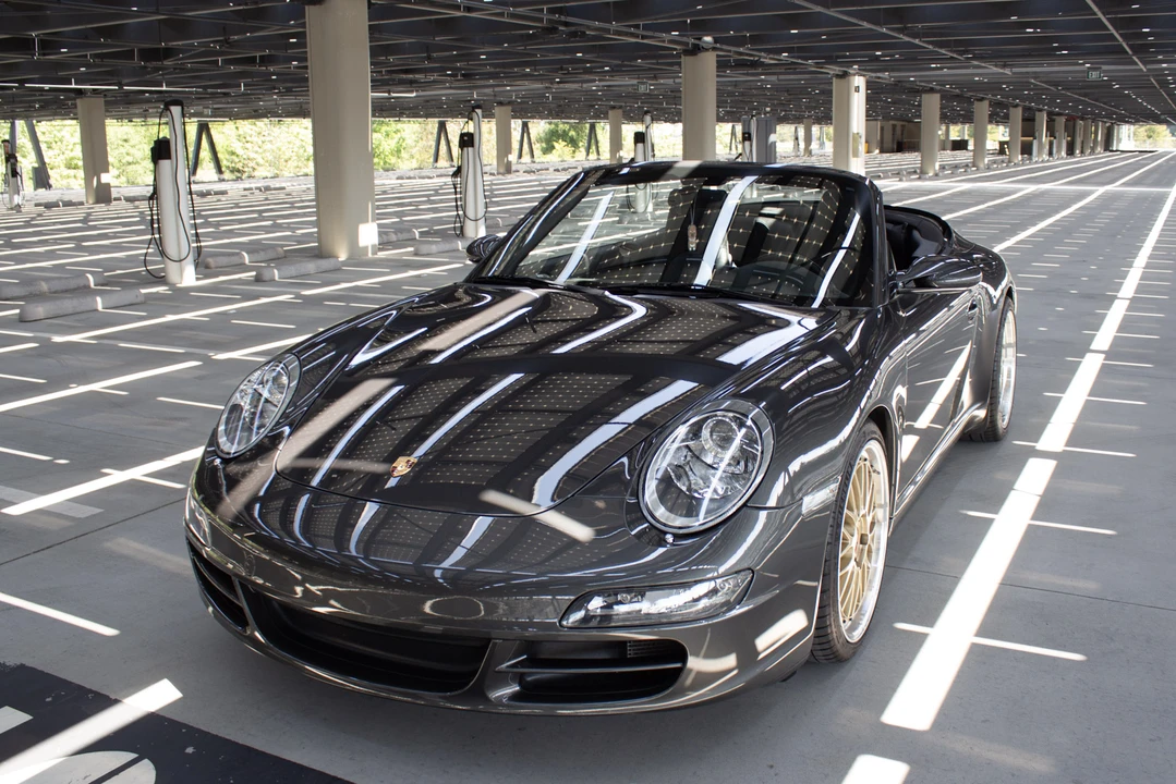 2006 Porsche 997 Carrera S - Image 25 of 31