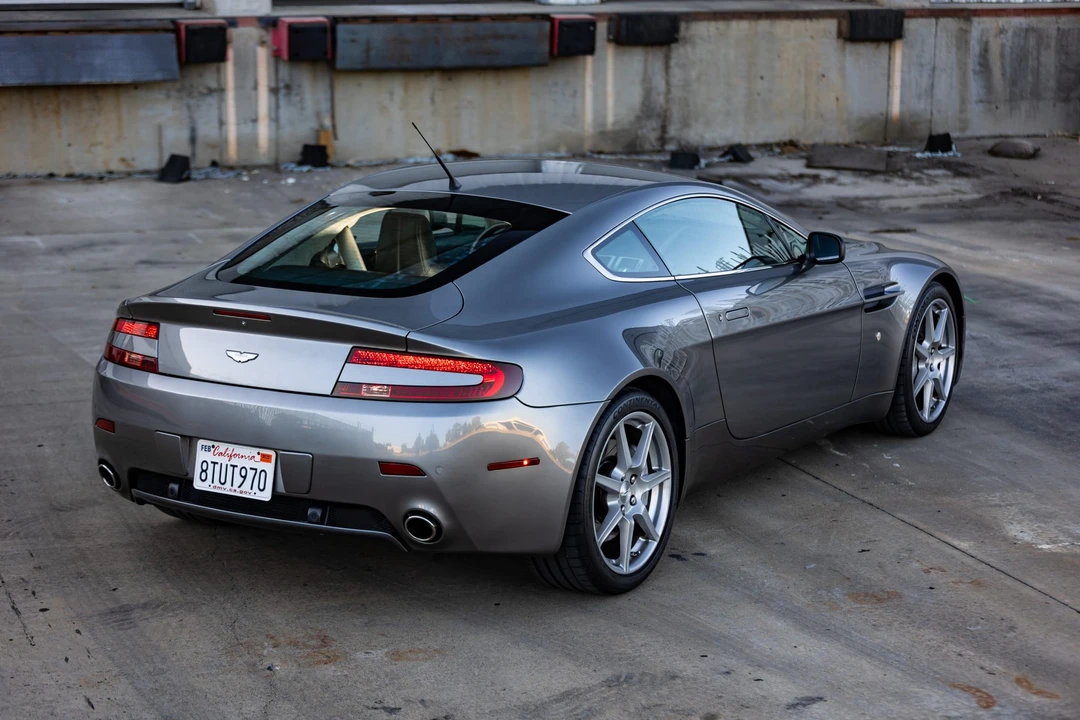 2007 Aston Martin V8 Vantage (2006-2017) - Image 10 of 31