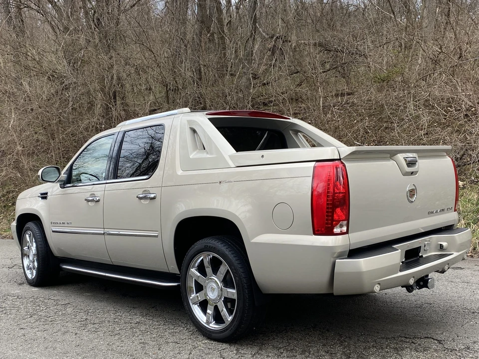 2007 Cadillac Escalade & EXT 3rd Gen - Image 15 of 31