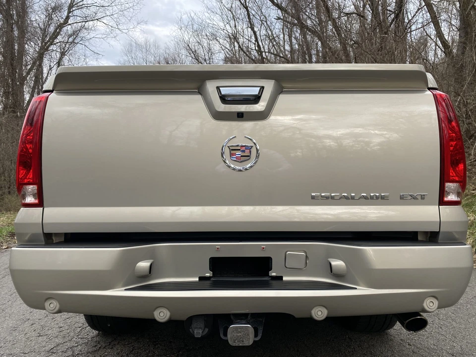 2007 Cadillac Escalade & EXT 3rd Gen - Image 11 of 31