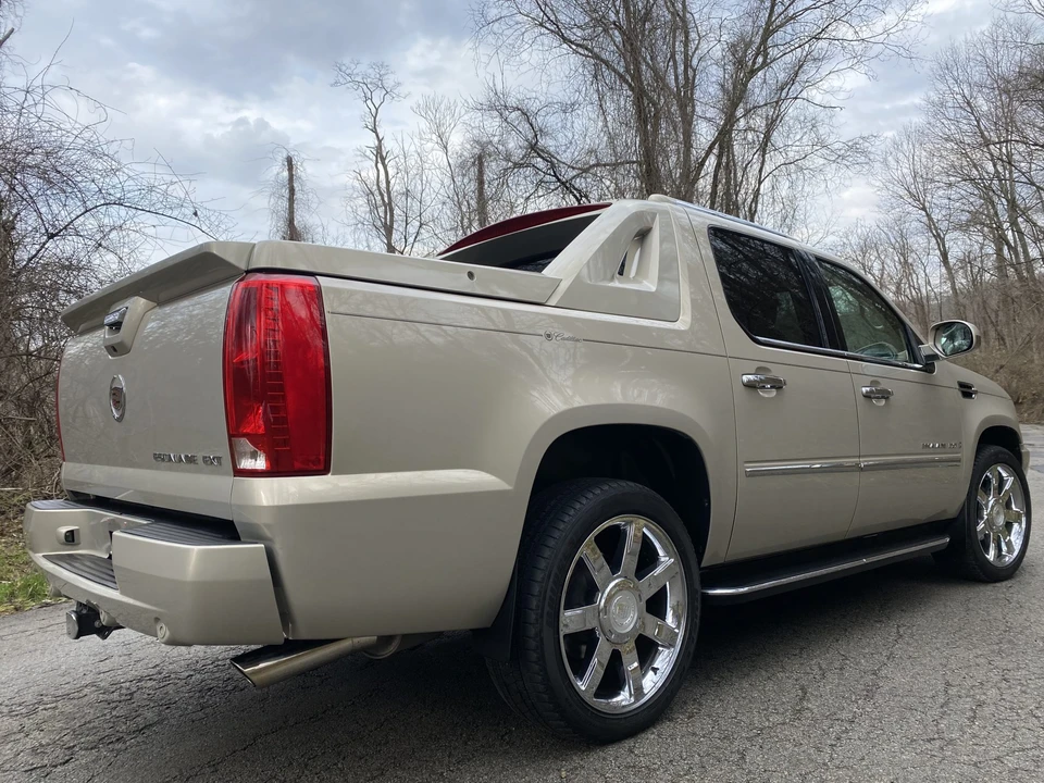 2007 Cadillac Escalade & EXT 3rd Gen - Image 7 of 31