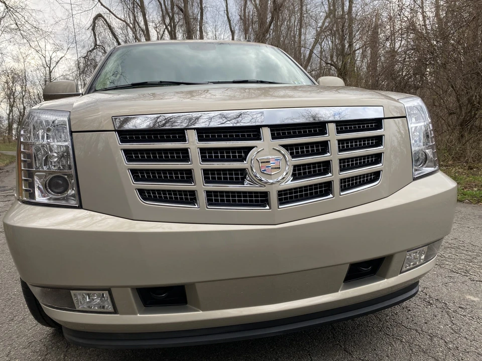 2007 Cadillac Escalade & EXT 3rd Gen - Image 24 of 31