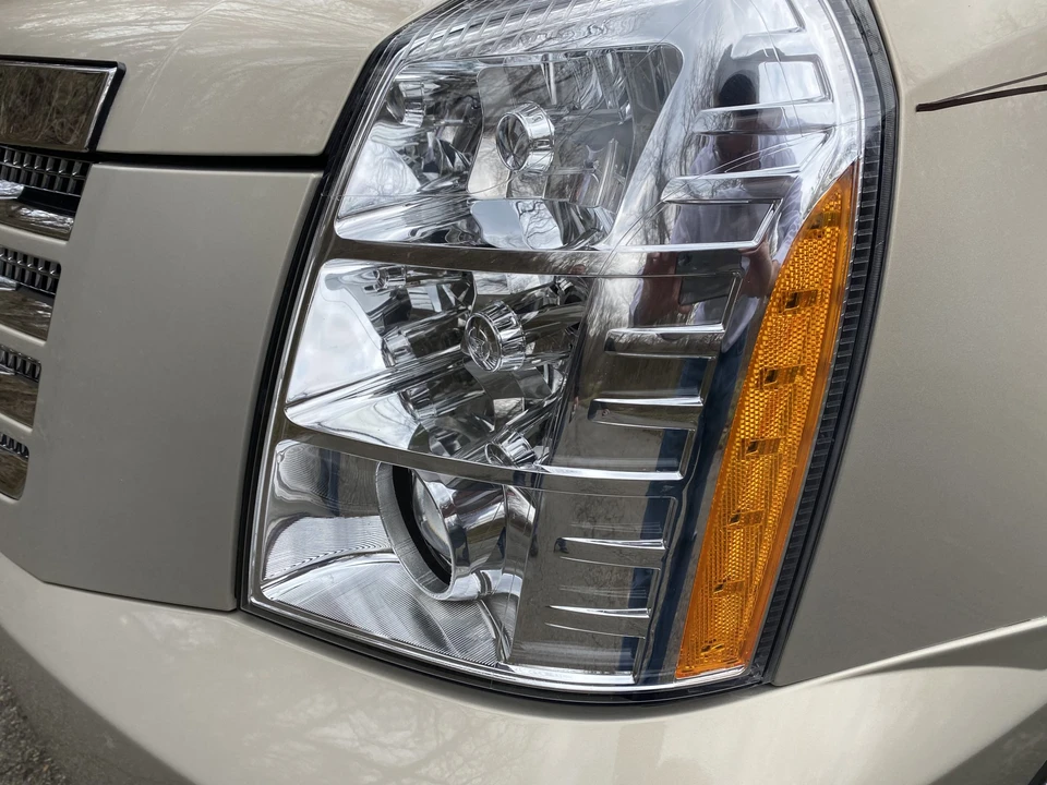 2007 Cadillac Escalade & EXT 3rd Gen - Image 27 of 31