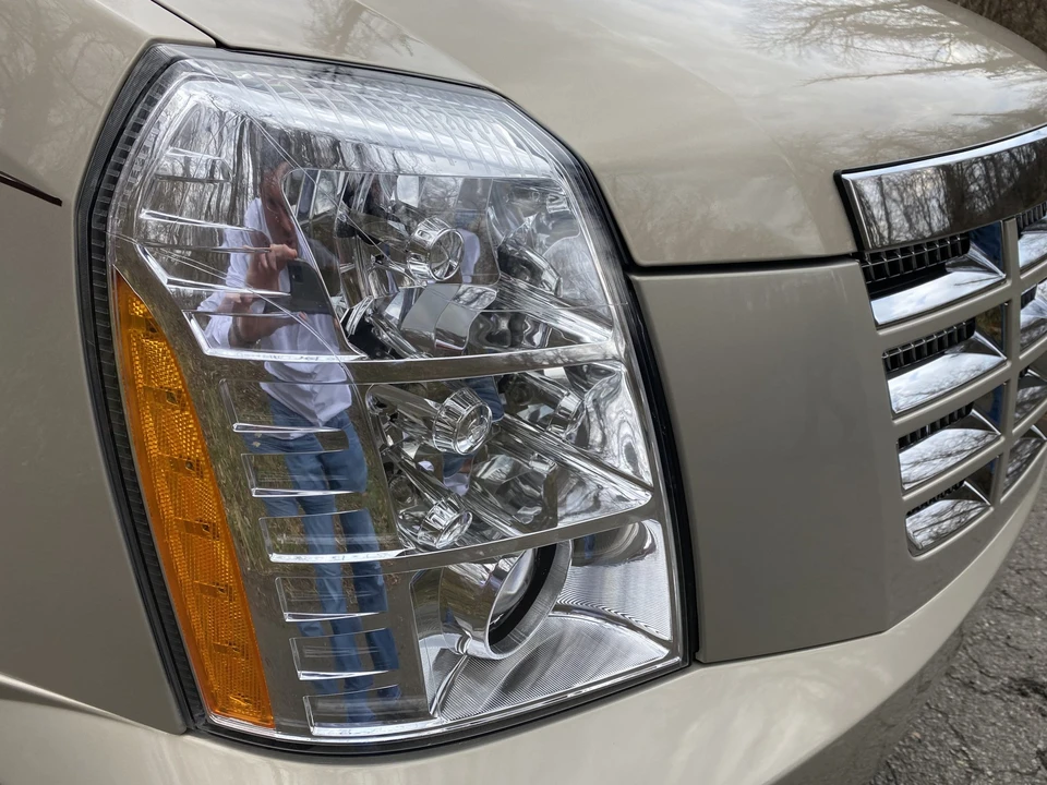 2007 Cadillac Escalade & EXT 3rd Gen - Image 26 of 31
