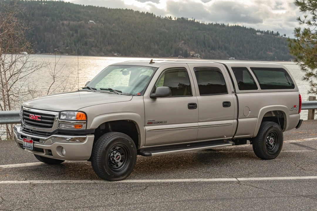 2007 GMC Sierra Heavy Duty 2nd Gen - Image 14 of 31