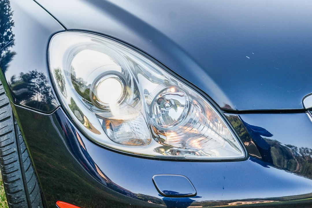 2007 Lexus SC430 - Image 18 of 31