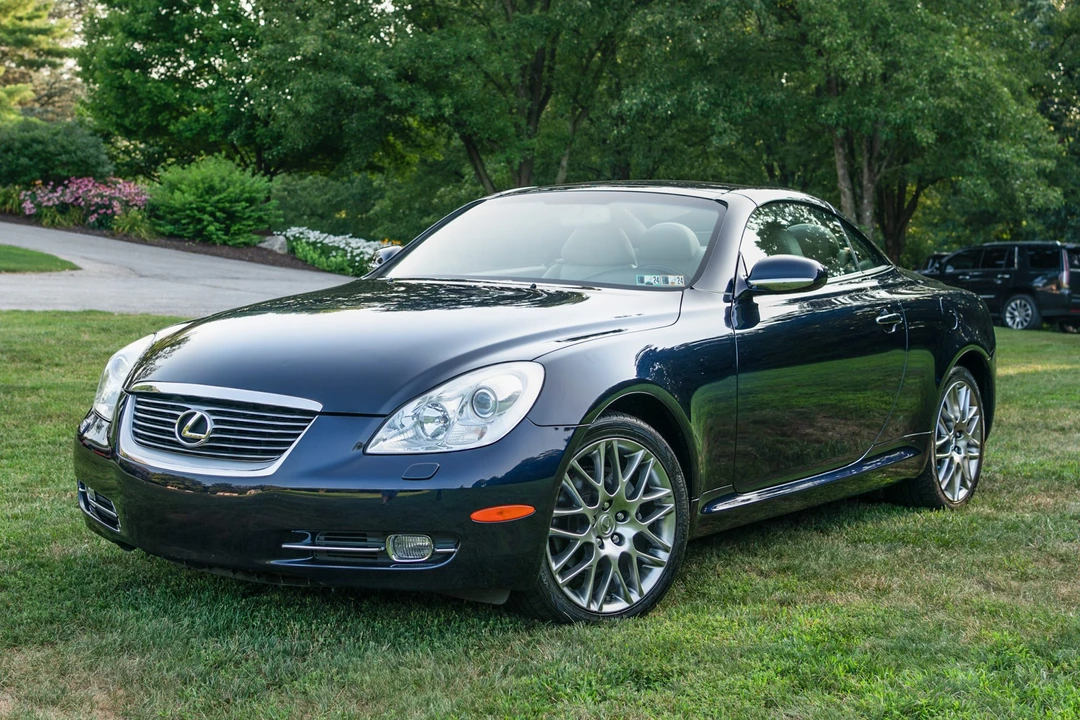 2007 Lexus SC430 - Image 2 of 31