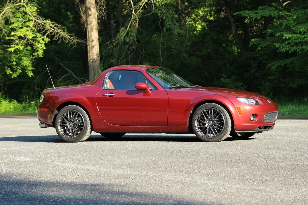 2007 Mazda NC MX-5 Miata - Image 8 of 31