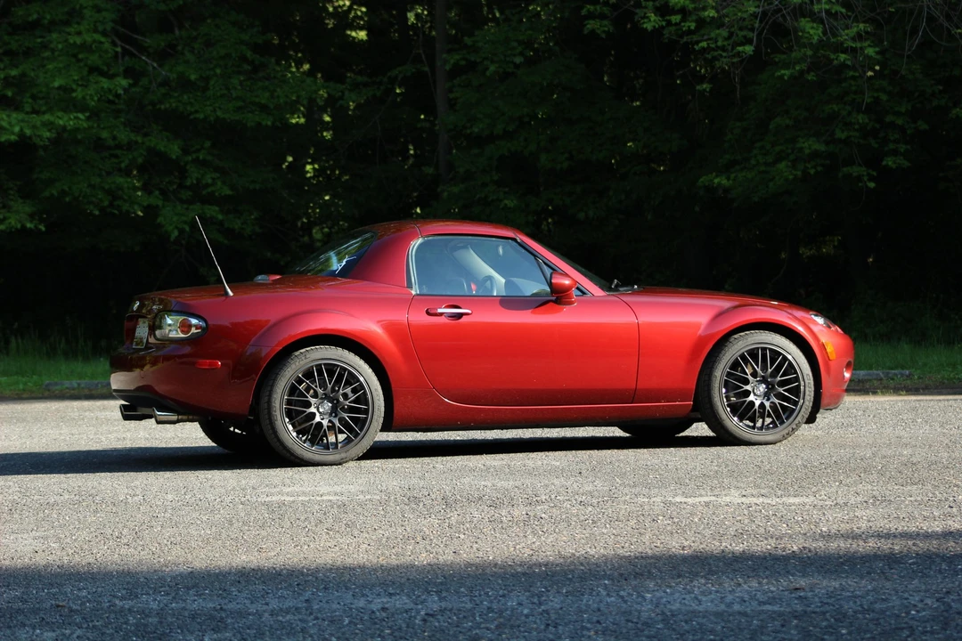 2007 Mazda NC MX-5 Miata - Image 9 of 31