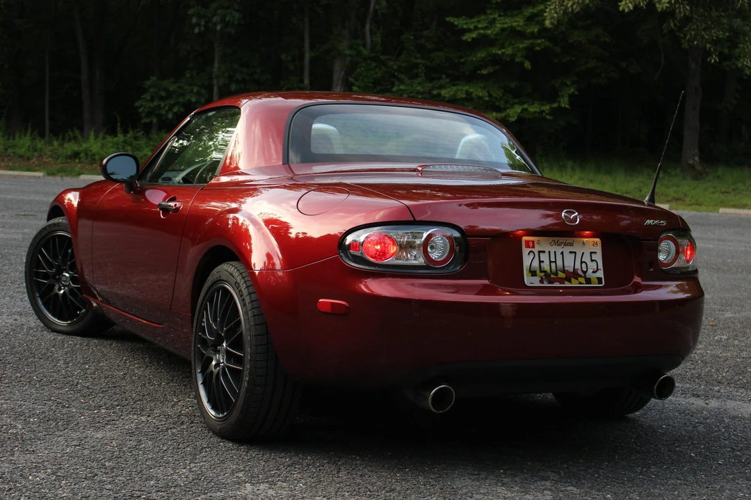 2007 Mazda NC MX-5 Miata - Image 15 of 31