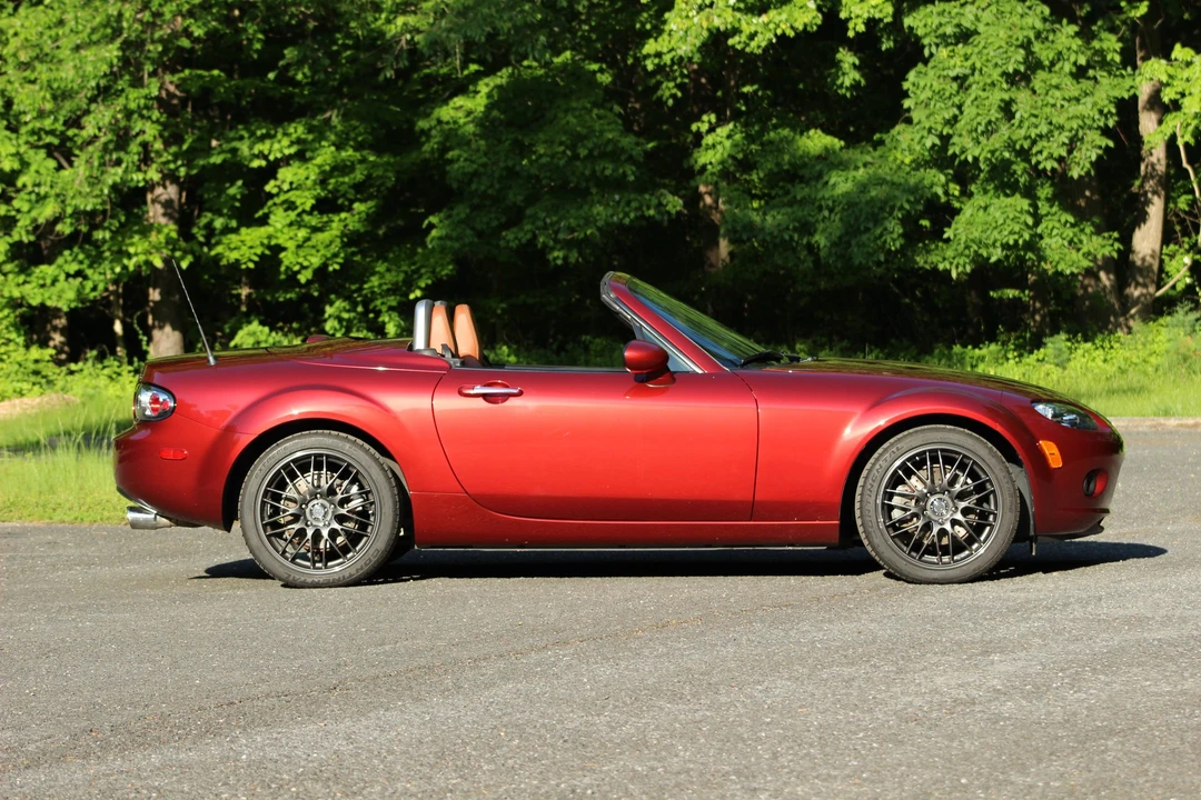2007 Mazda NC MX-5 Miata - Image 27 of 31