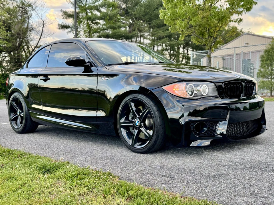 2008 BMW E82 135i & 135is - Image 18 of 31