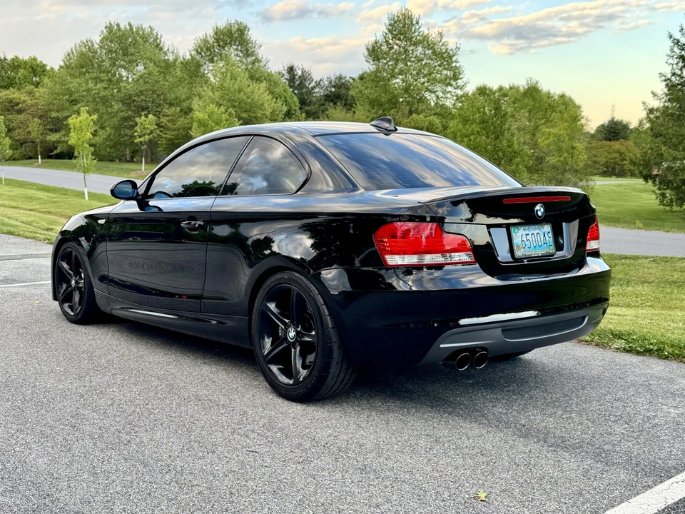 2008 BMW E82 135i & 135is - Image 30 of 31