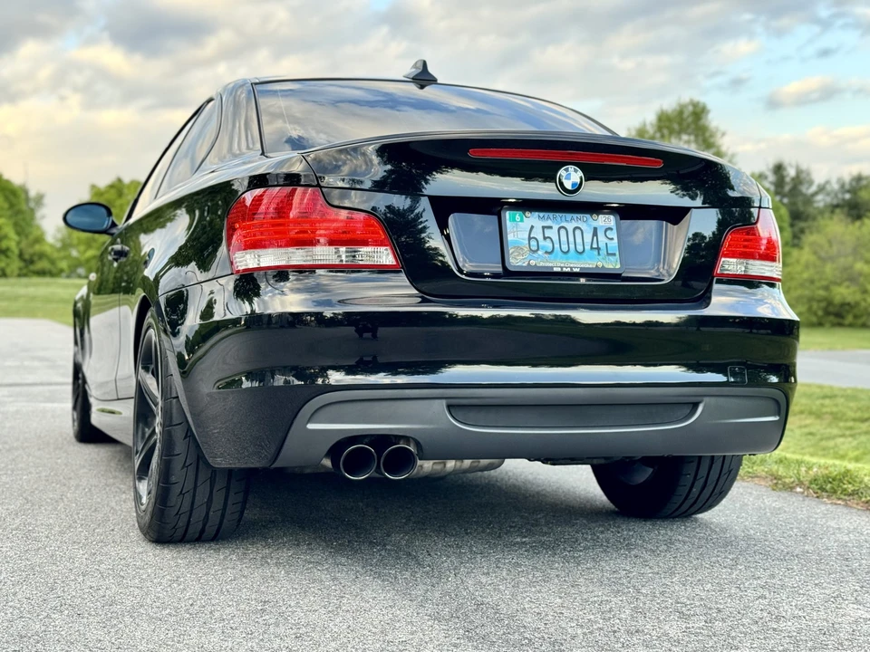2008 BMW E82 135i & 135is - Image 27 of 31