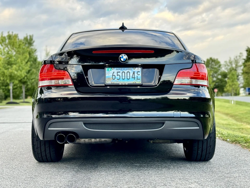 2008 BMW E82 135i & 135is - Image 25 of 31