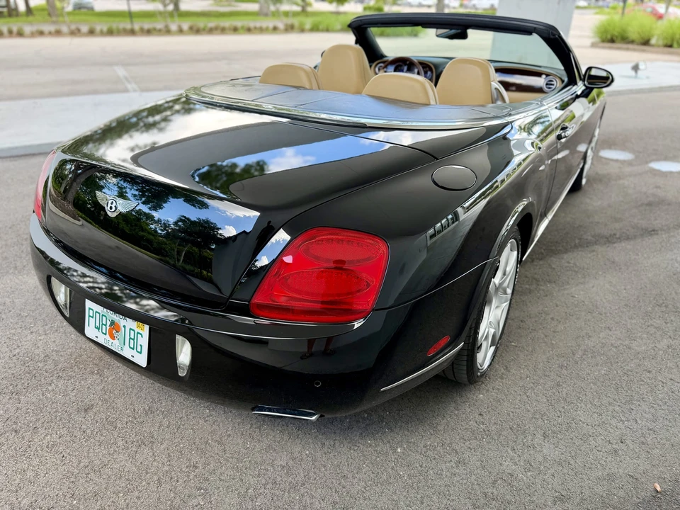 2008 Bentley Continental GTC - Image 16 of 31